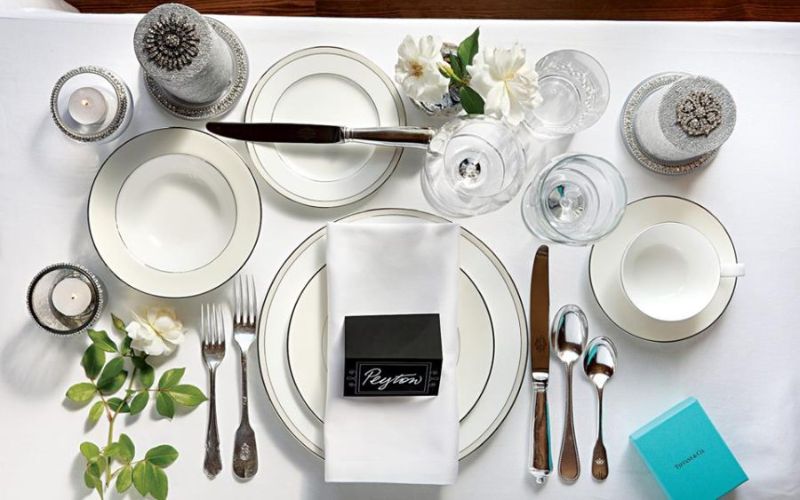 Các dụng cụ thường có trên bàn ăn fine dining 