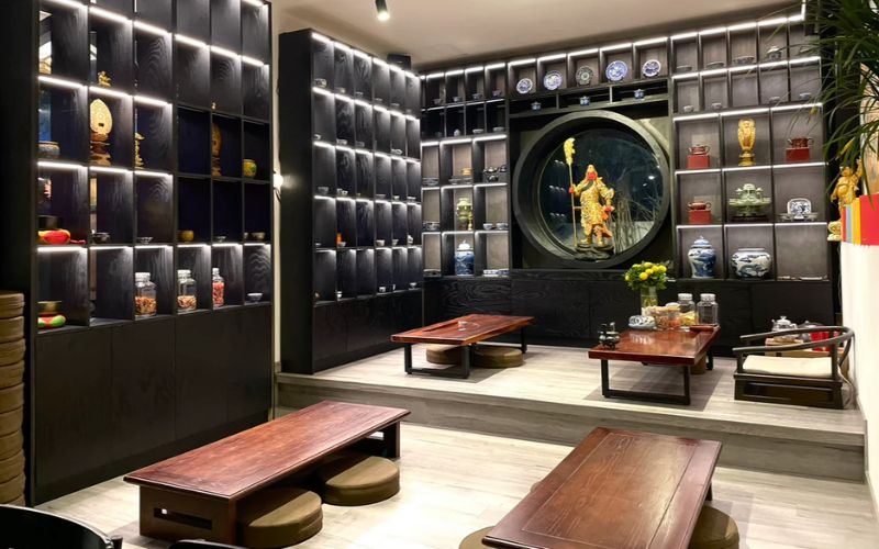 Không gian đậm chất Á Đông với thiết kế thanh lịch và yên tĩnh