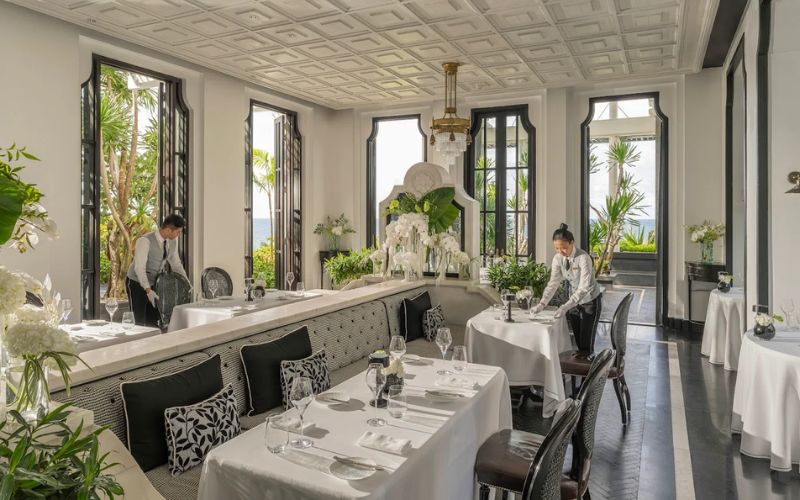 Không gian fine dining Pháp cổ sang trọng giữa bán đảo Sơn Trà tại La Maison 1888