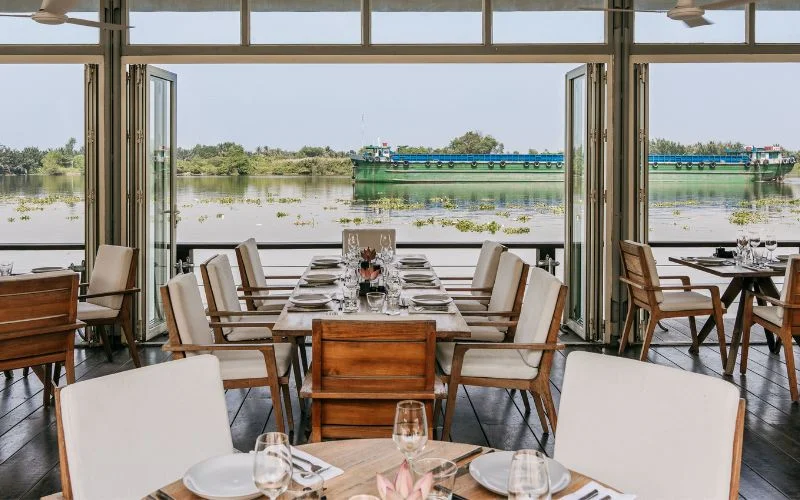 những nhà hàng view đẹp ở tphcm