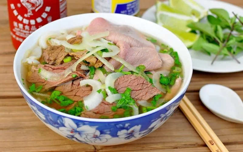 Phở là món ăn góp phần đưa ẩm thực Việt Nam nổi tiếng thế giới