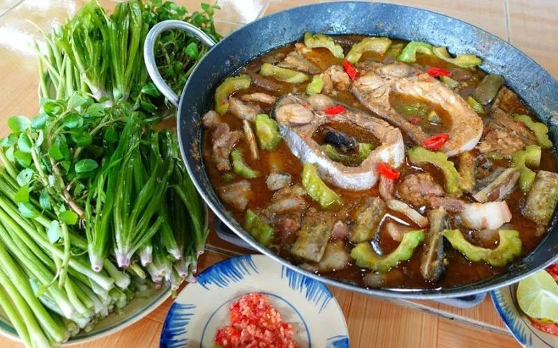 Món ăn miền sông nước