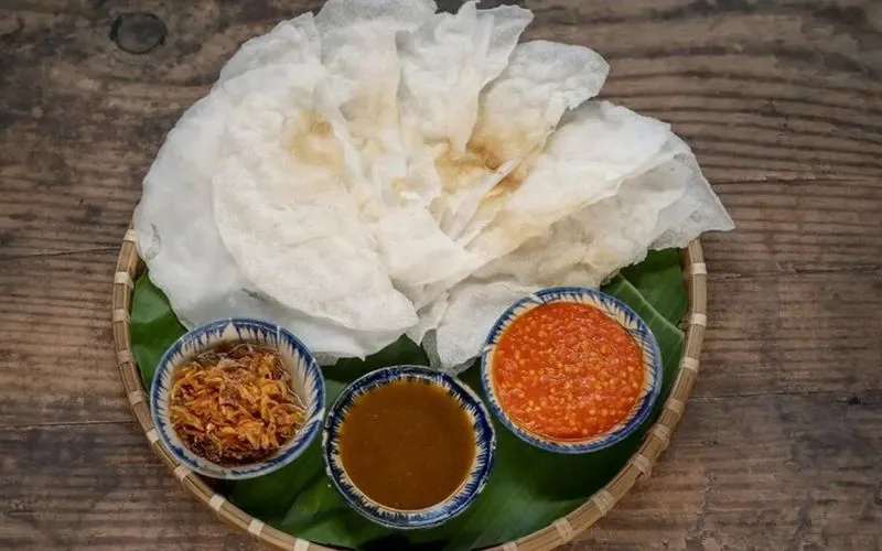 Bánh đập giòn mềm mang nét đặc trưng ẩm thực miền Trung